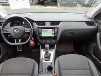 Gebraucht Skoda Octavia 150 PS (110 kW) 2015 Grau Kleinwagen