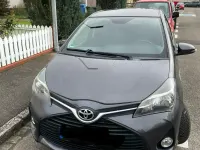 Gebraucht Toyota Yaris 69 PS (50 kW) 2017 Grau Kleinwagen