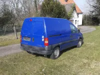 Käytetty Citroën Jumpy 95 HP (69 kW) 2006 Sininen Tila-auto
