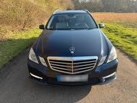 Gebraucht Mercedes E500 408 PS (300 kW) 2012 Blau Kombi