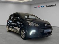 Gebraucht Hyundai i10 Passion 67 PS (49 kW) 2016 Schwarz Kleinwagen