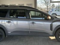 Neu Dacia Jogger Extreme 155 PS (114 kW) 2026 Grau Van / Kleinbus