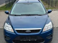 Gebraucht Ford Focus 101 PS (74 kW) 2010 Blau Kombi