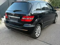Gebraucht Mercedes B170 116 PS (85 kW) 2006 Schwarz Van / Kleinbus