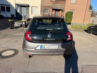 Gebraucht Renault Twingo Life 65 PS (47 kW) 2019 Grau Kleinwagen