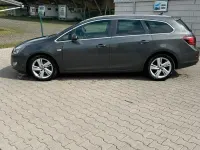 Gebraucht Opel Astra 160 PS (117 kW) 2011 Grau Kombi