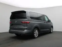 Gebraucht VW Multivan Style 150 PS (110 kW) 2025 Indiumgrau metallic Van / Kleinbus