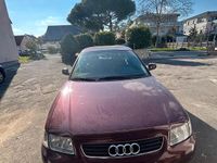 Gebraucht Audi A3 125 PS (91 kW) 1997 Rot Kleinwagen
