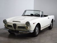 Gebraucht Alfa Romeo 2600 145 PS (106 kW) 1963 Weiß Cabrio