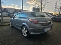 Gebraucht Opel Astra 105 PS (77 kW) 2006 Grau Coupé