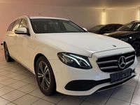 Gebraucht Mercedes E220 194 PS (142 kW) 2019 Weiß Kombi