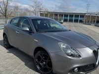 Gebraucht Alfa Romeo Giulietta 120 PS (88 kW) 2018 Grau Limousine
