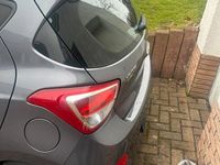 Gebraucht Hyundai i10 67 PS (49 kW) 2016 Grau Kleinwagen