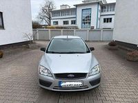 Gebraucht Ford Focus 101 PS (74 kW) 2006 Silber Limousine