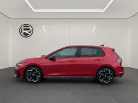 Neu VW Golf VIII R-line 150 PS (110 kW) 2026 Rot Limousine