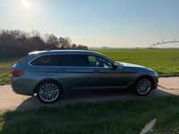 Gebraucht BMW 520 190 PS (139 kW) 2018 Grau Kombi