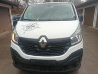 Gebraucht Renault Trafic Komfort 145 PS (106 kW) 2017 Weiß Van / Kleinbus