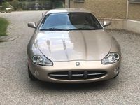 Gebraucht Jaguar XK8 300 PS (220 kW) 2001 Gold Coupé