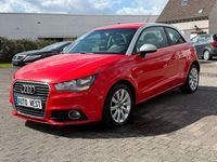 Gebraucht Audi A1 Attraction 86 PS (63 kW) 2011 Rot Kleinwagen