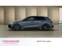 Neu Audi RS3 Sport 400 PS (294 kW) 2026 Grau Limousine
