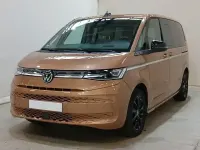 Gebraucht VW Multivan Style 150 PS (110 kW) 2025 Gold Van / Kleinbus
