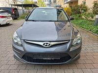 Gebraucht Hyundai i30 109 PS (80 kW) 2011 Grau Limousine