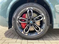Neu BMW iX1 M Sport 230 kW (313 PS) 2026 Grün SUV
