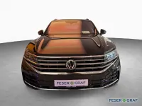 Gebraucht VW Touareg Elegance 286 PS (210 kW) 2026 Grenadillschwarz metallic SUV