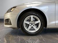 Gebraucht Audi A4 Business 163 PS (119 kW) 2024 Silber Kombi