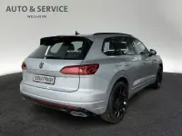Gebraucht VW Touareg R-line 231 PS (169 kW) 2023 Silber SUV