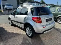 Gebraucht Suzuki SX4 Style 120 PS (88 kW) 2013 Silky silver SUV