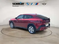 Gebraucht BMW X2 170 PS (125 kW) 2025 Fire red metallic SUV