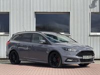 Gebraucht Ford Focus Premium 250 PS (183 kW) 2017 Slategrau Kombi