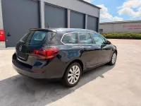 Gebraucht Opel Astra 110 PS (80 kW) 2011 Schwarz Kombi