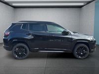 Gebraucht Jeep Compass 131 PS (96 kW) 2024 Schwarz SUV