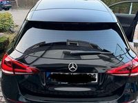 Gebraucht Mercedes 220 190 PS (139 kW) 2020 Schwarz Limousine