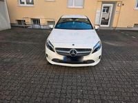 Gebraucht Mercedes A200 Edition 156 PS (114 kW) 2017 Weiß Kleinwagen