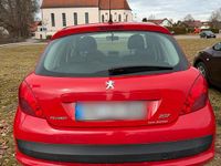 Gebraucht Peugeot 207 95 PS (69 kW) 2009 Rot Kleinwagen