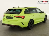Neu Skoda Octavia RS 265 PS (194 kW) 2026 Mamba grün Kombi