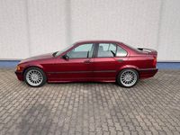 Gebraucht BMW 320 Performance 150 PS (110 kW) 1991 Rot Limousine