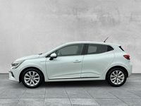 Gebraucht Renault Clio V Intens 91 PS (66 kW) 2022 Weiß Limousine