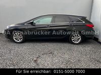 Gebraucht Hyundai i40 141 PS (103 kW) 2016 Schwarz Kombi