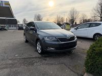 Gebraucht Skoda Rapid 95 PS (69 kW) 2018 Grau Kombi