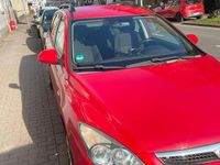 Gebraucht Hyundai i30 107 PS (78 kW) 2009 Rot Kombi