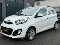 Gebraucht Kia Picanto Edition 7 69 PS (50 kW) 2013 Weiß Kleinwagen