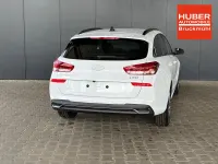 Neu Hyundai i30 Comfort 101 PS (74 kW) 2025 Atlas white Kombi