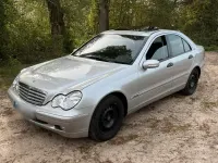 Gebraucht Mercedes C220 143 PS (105 kW) 2000 Silber Limousine