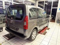 Gebraucht Peugeot Partner Tendance 92 PS (67 kW) 2011 Other Van / Kleinbus