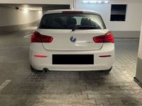 gebraucht BMW 118 d Advantage Advantage - Unfallfrei