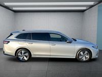 Second-hand VW Passat 150 CP (110 kW) 2025 Argintiu Break